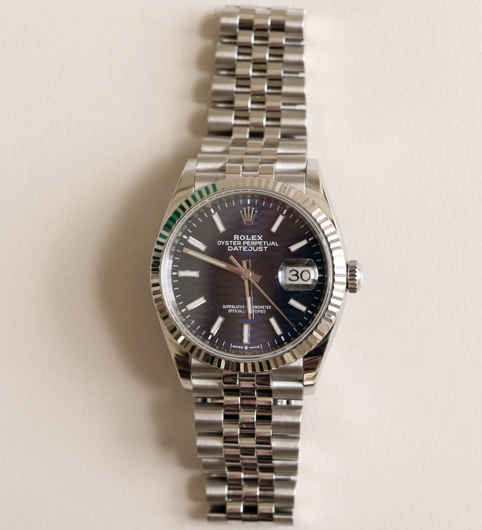 Kinn - Rolex Datejust 35 126234 Motif Blue Dial Mens Watch