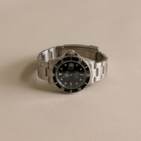 Kinn - Rolex Submariner Date 16610 Engraved Rehaut