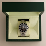 Kinn - Rolex Submariner Date 16610 Engraved Rehaut