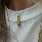 Kinn - Vintage Car Pendant