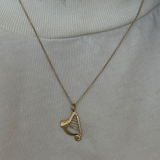 Kinn - Vintage Harp Pendant