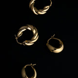 Kinn - Teardrop Hoop Earrings