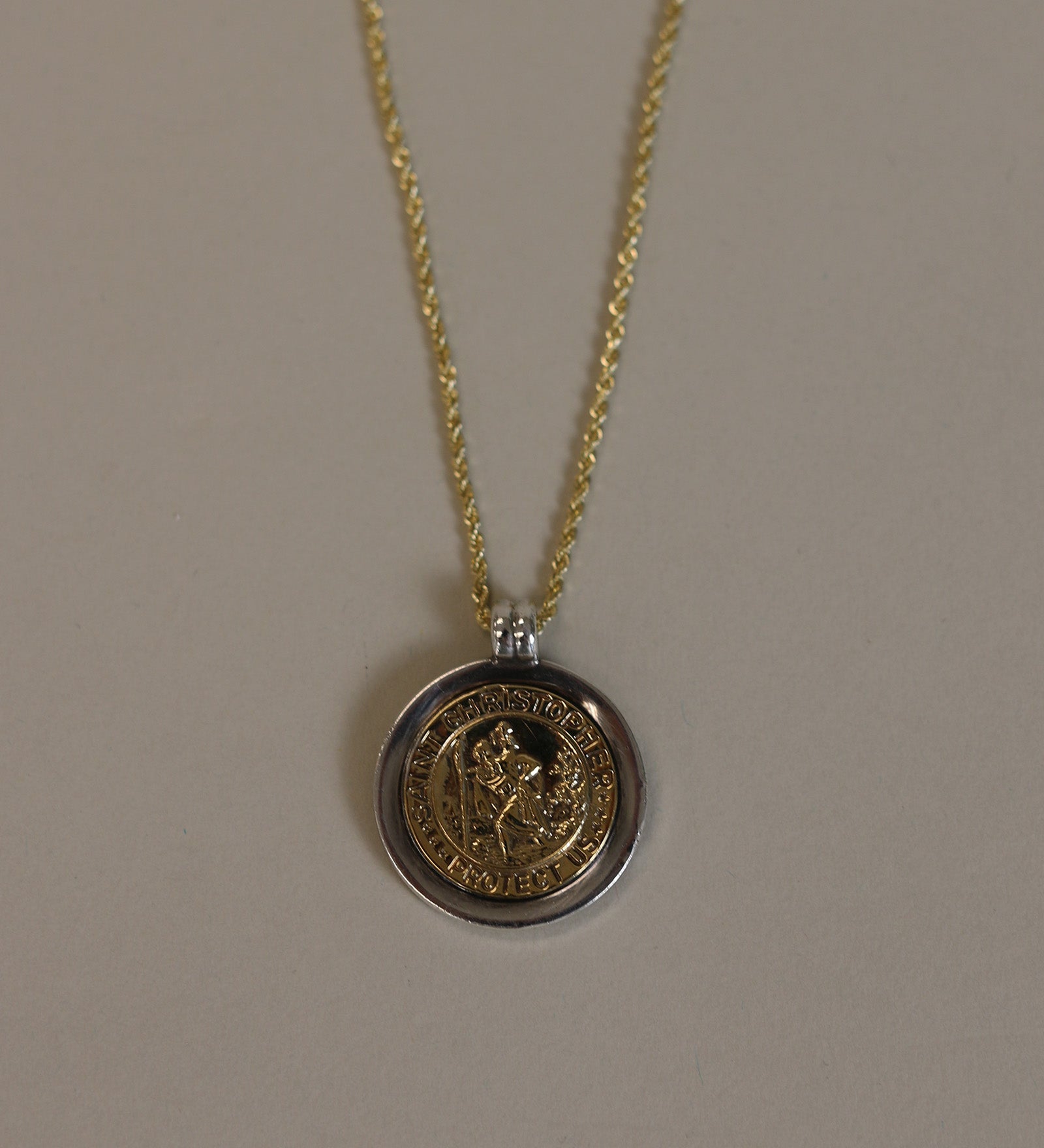 Kinn - Vintage 18k Tiffany Coin Pendant