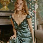 DOEN - FIONA DRESS - - DULAC GREEN