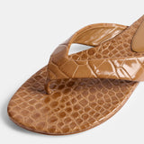 Le Monde Beryl - Flat Thong / Coco Brown Croc Effect Leather