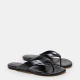 Le Monde Beryl - Flat Thong Sandal / Black Leather Eel Effect