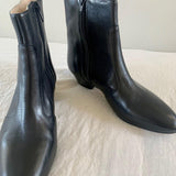 Jamie Haller - The Beatnik in Black