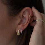 Kinn - Graduated Huggie Earrings Diamond