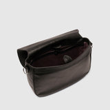 Métier - Hunter Messenger Elvis Cacao