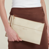Metier - Incognito Clutch Smooth Calfskin White Sand