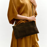 Metier - Incognito Clutch Suede Chocolate