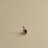 Kinn - Vintage Ruby Oval Pendant