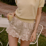 DÔEN - IONA SHORT -- CANDLELIGHT