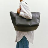 Métier - Incognito Large Cabas Bag Smooth Calfskin Black