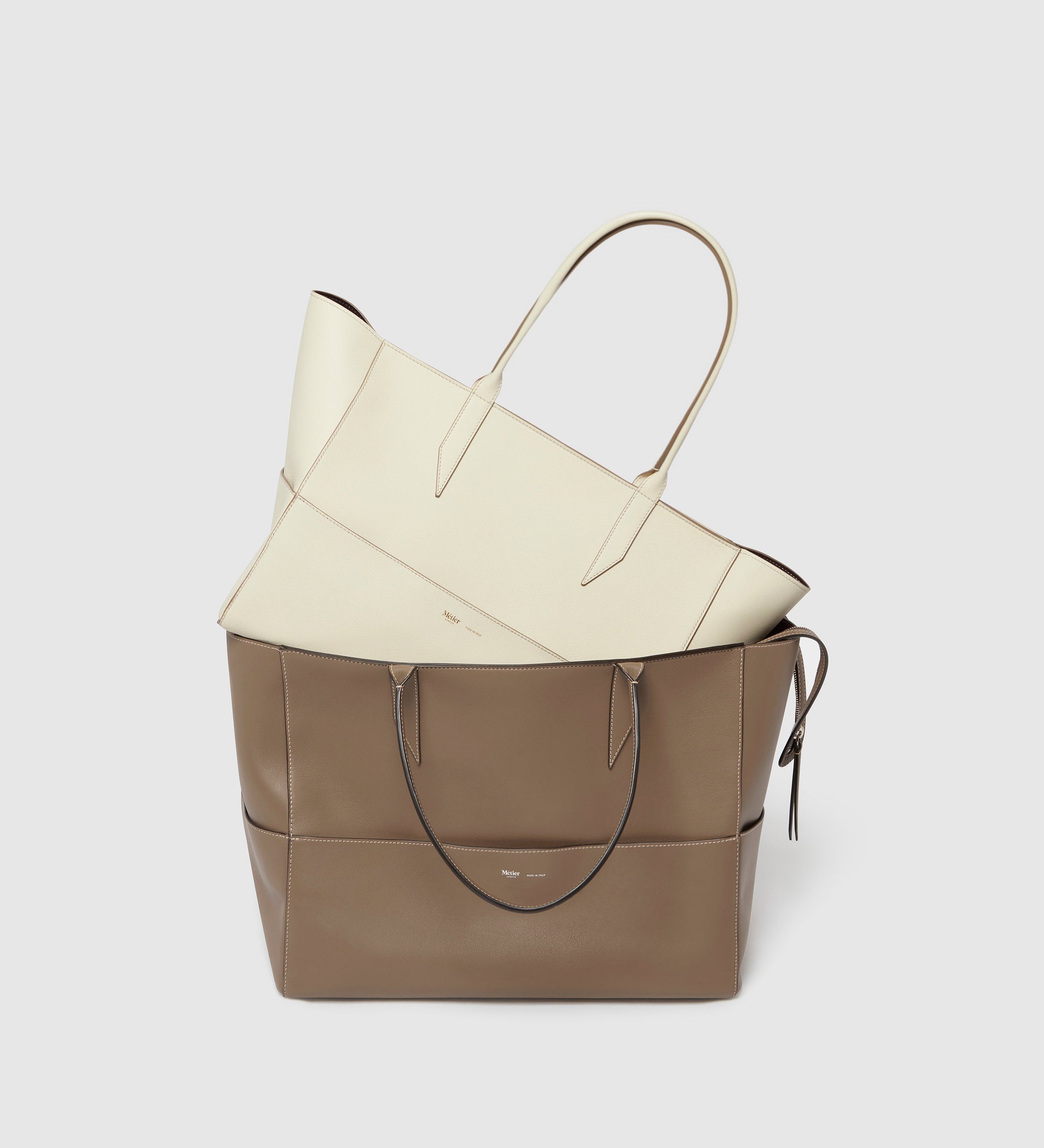 Metier - Incognito 42 Cabas Bag Smooth Calfskin Taupe