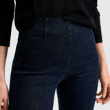 Veronica Beard - Beverly Off-Duty Skinny-Flare Jean
