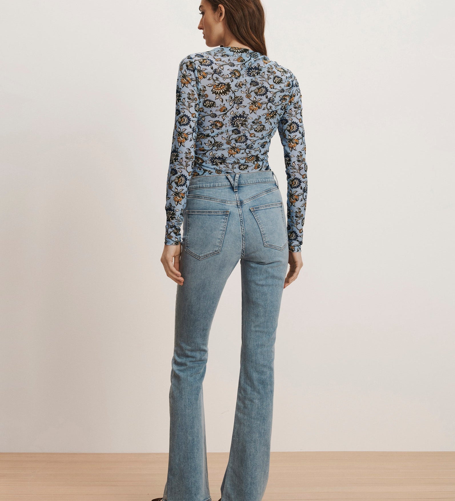 Veronica Beard - Beverly Skinny - Flare Jean