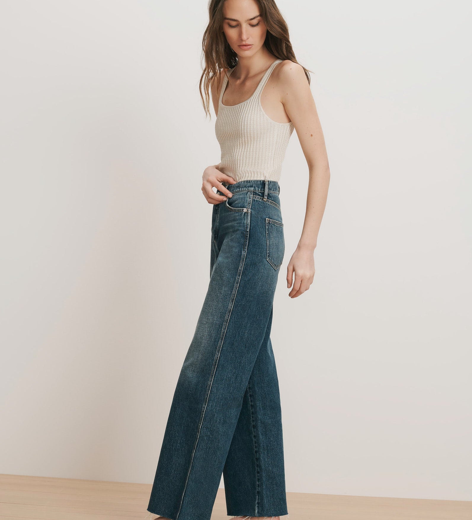Veronica Beard - Taylor Crossover - Waistband Wide - Leg Jean