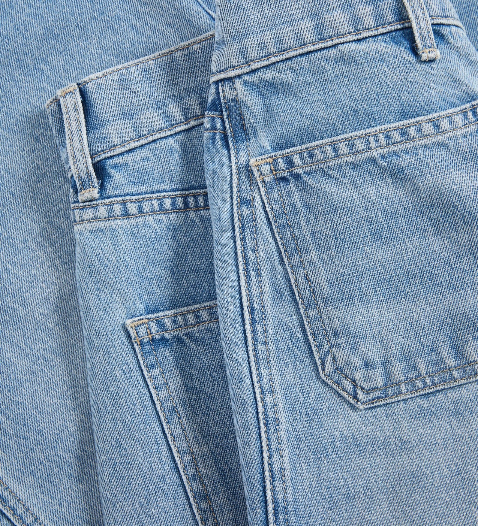 Veronica Beard - Taylor Cropped Patch - Pocket Wide - Leg Jean