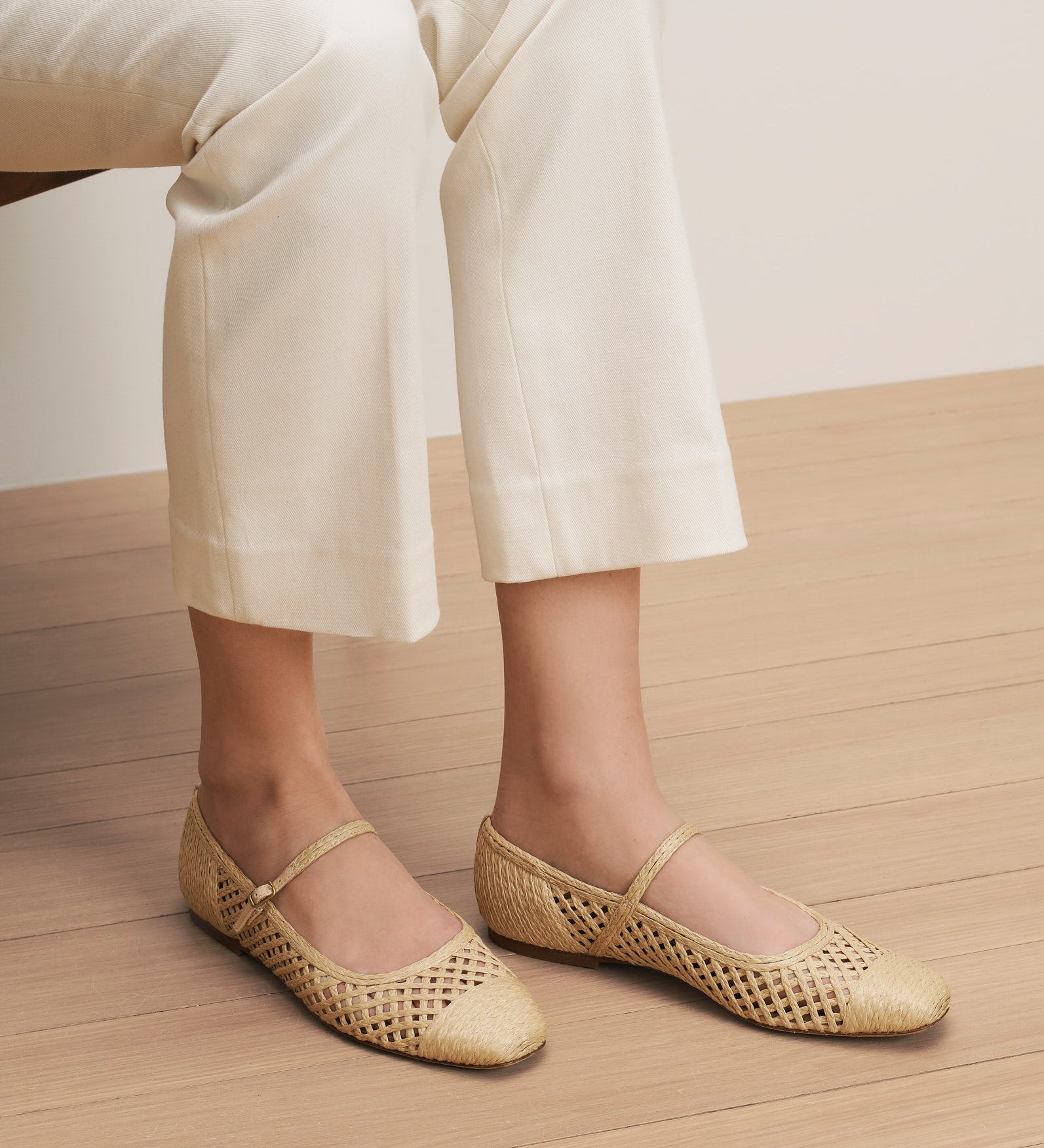 Veronica Beard - Ellie Raffia Flat