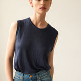 Jamie Haller - The Muscle Tee Linen in Navy
