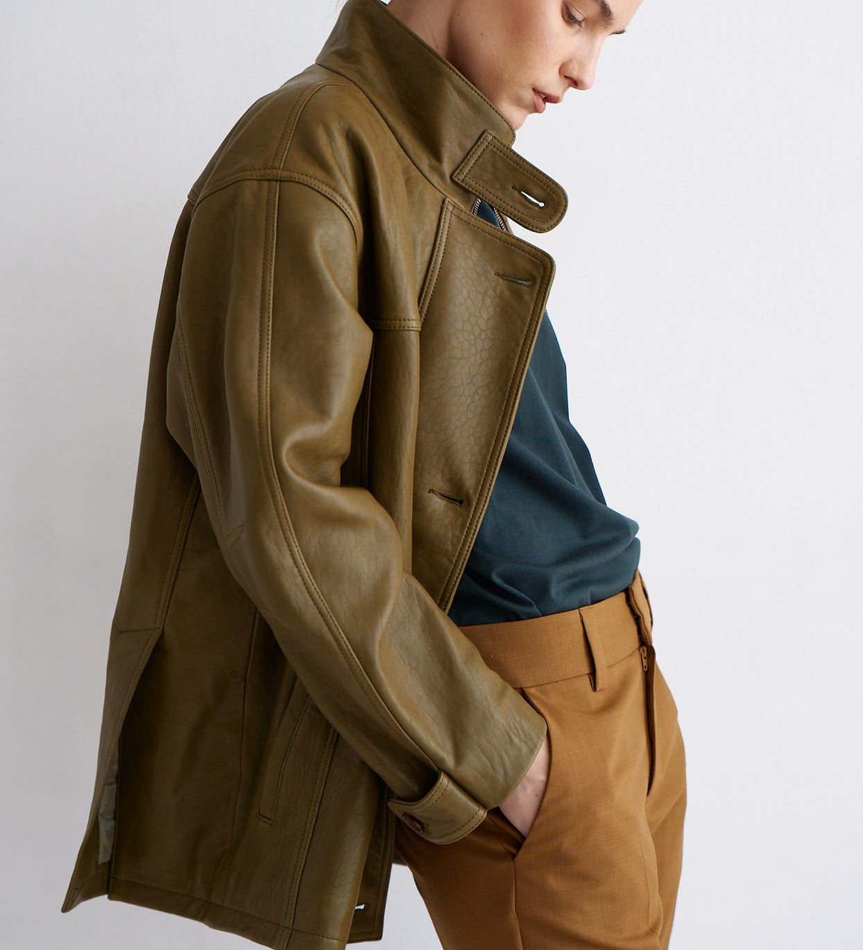Jamie Haller - The Minimal Anorak Jacket in Olive