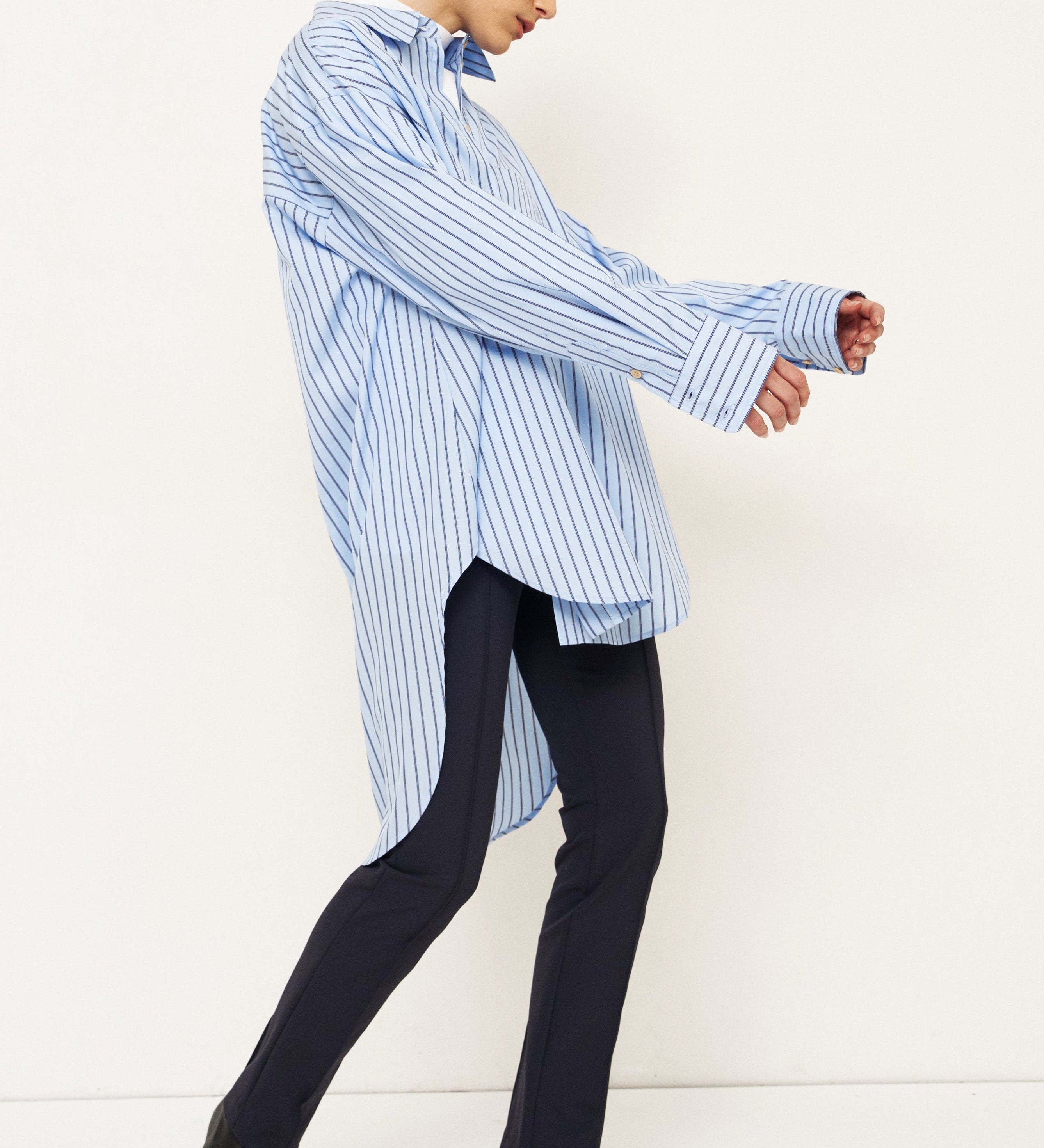 Jamie Haller - The Many Collars Shirt in Cornflower Stripe