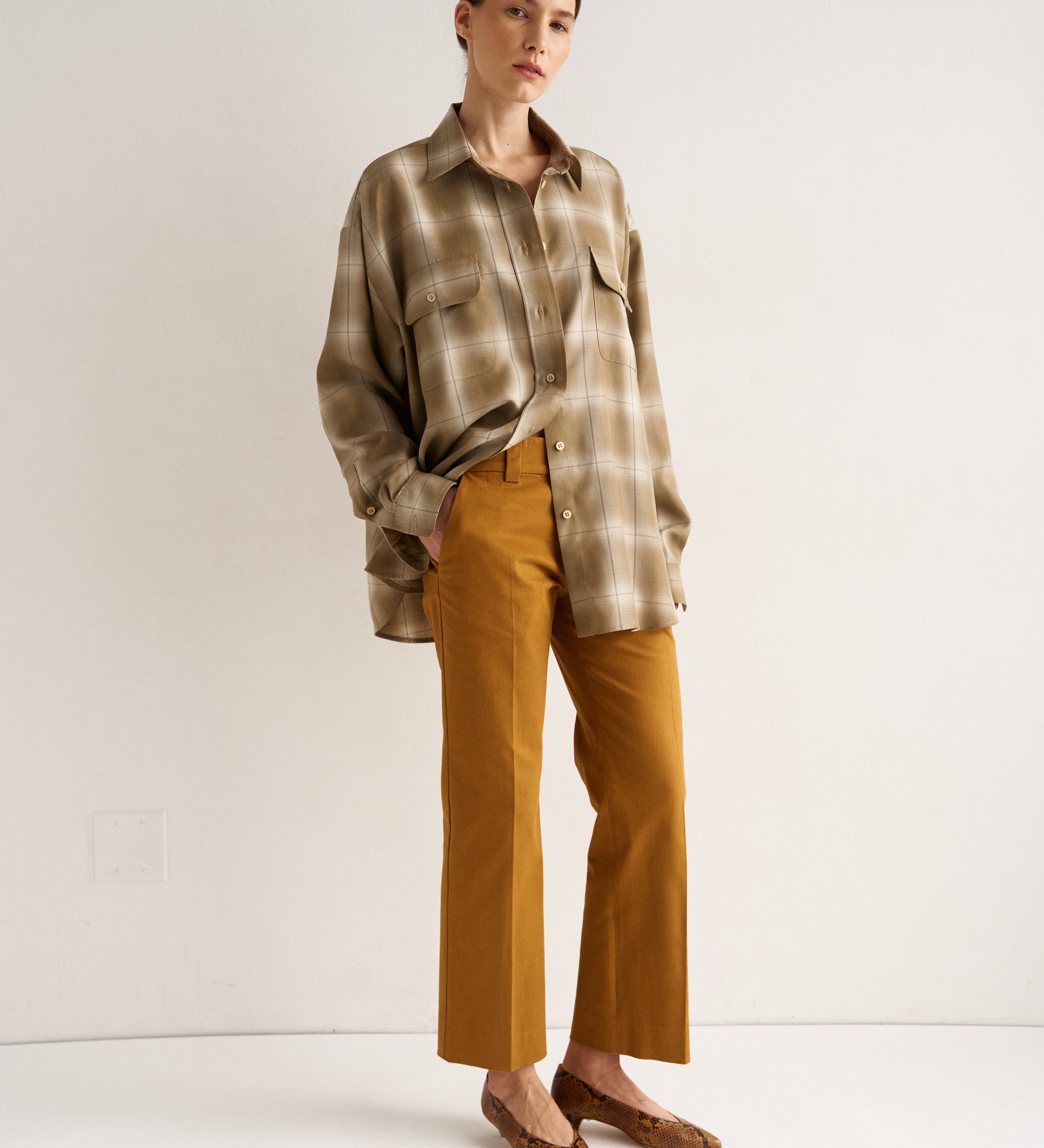 Jamie Haller - The Kick Trouser in Mustard