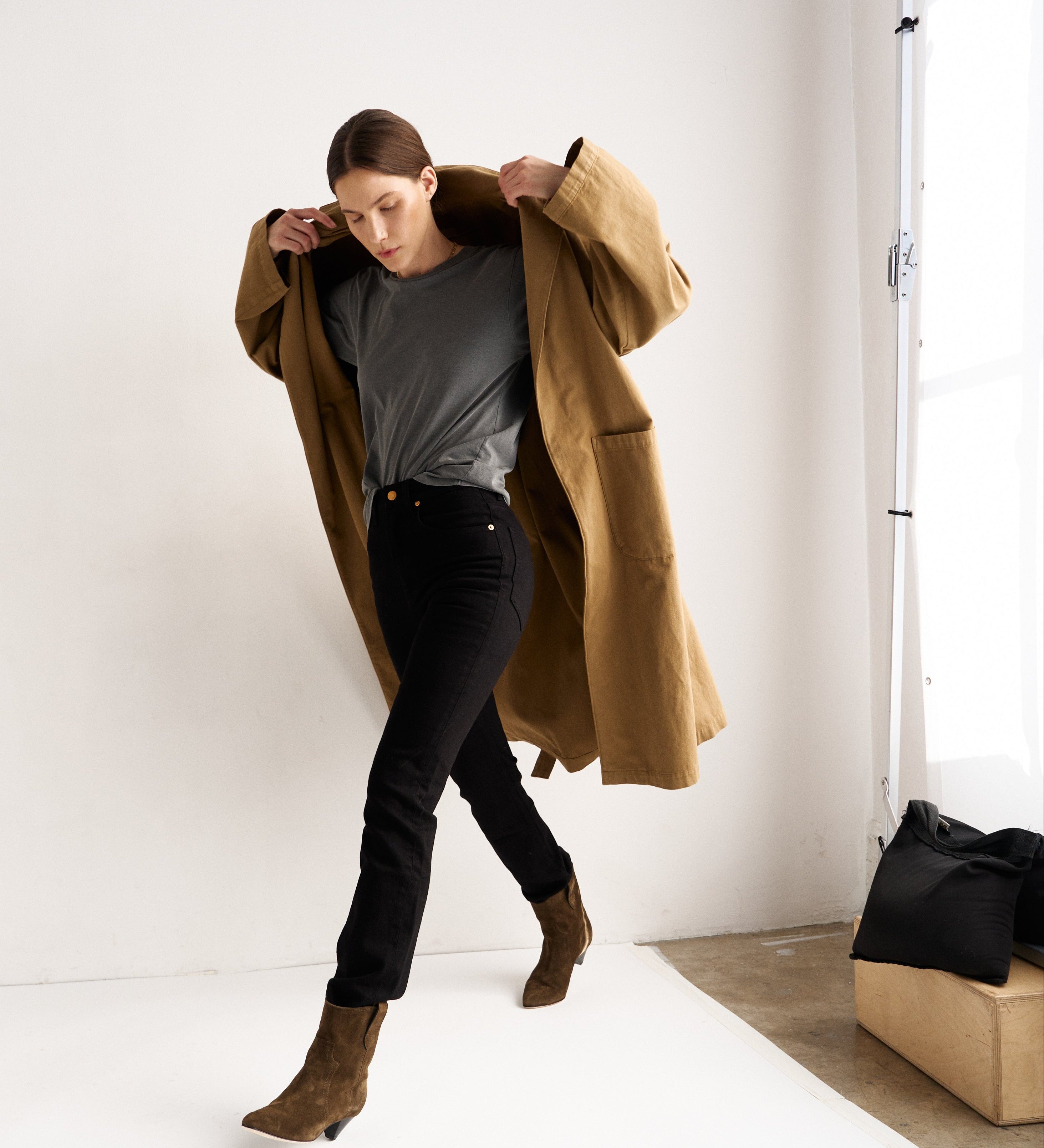 Jamie Haller - The Slim Stovepipe Jean in Black