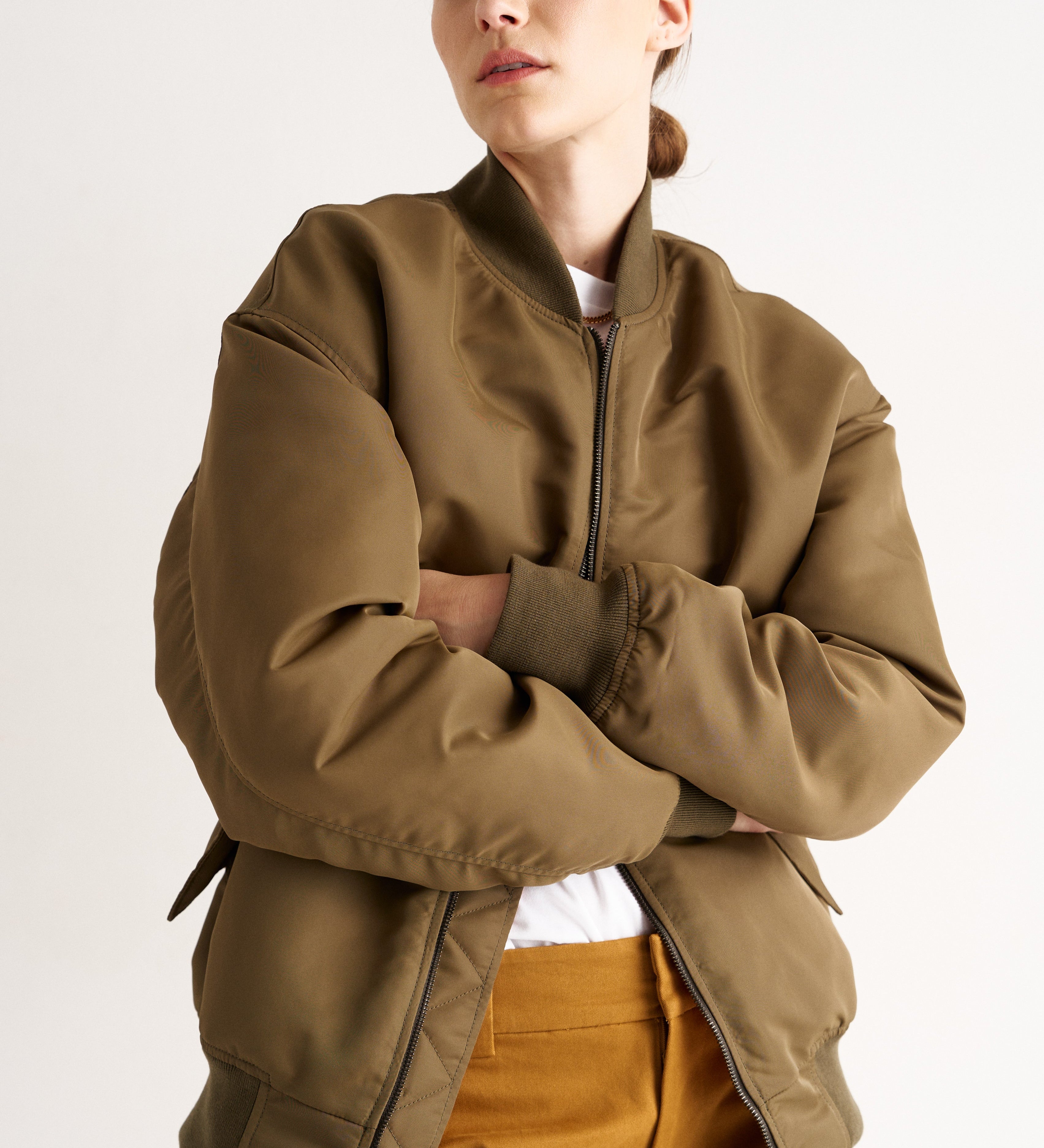 Jamie Haller - The Reversible Bomber in Olive