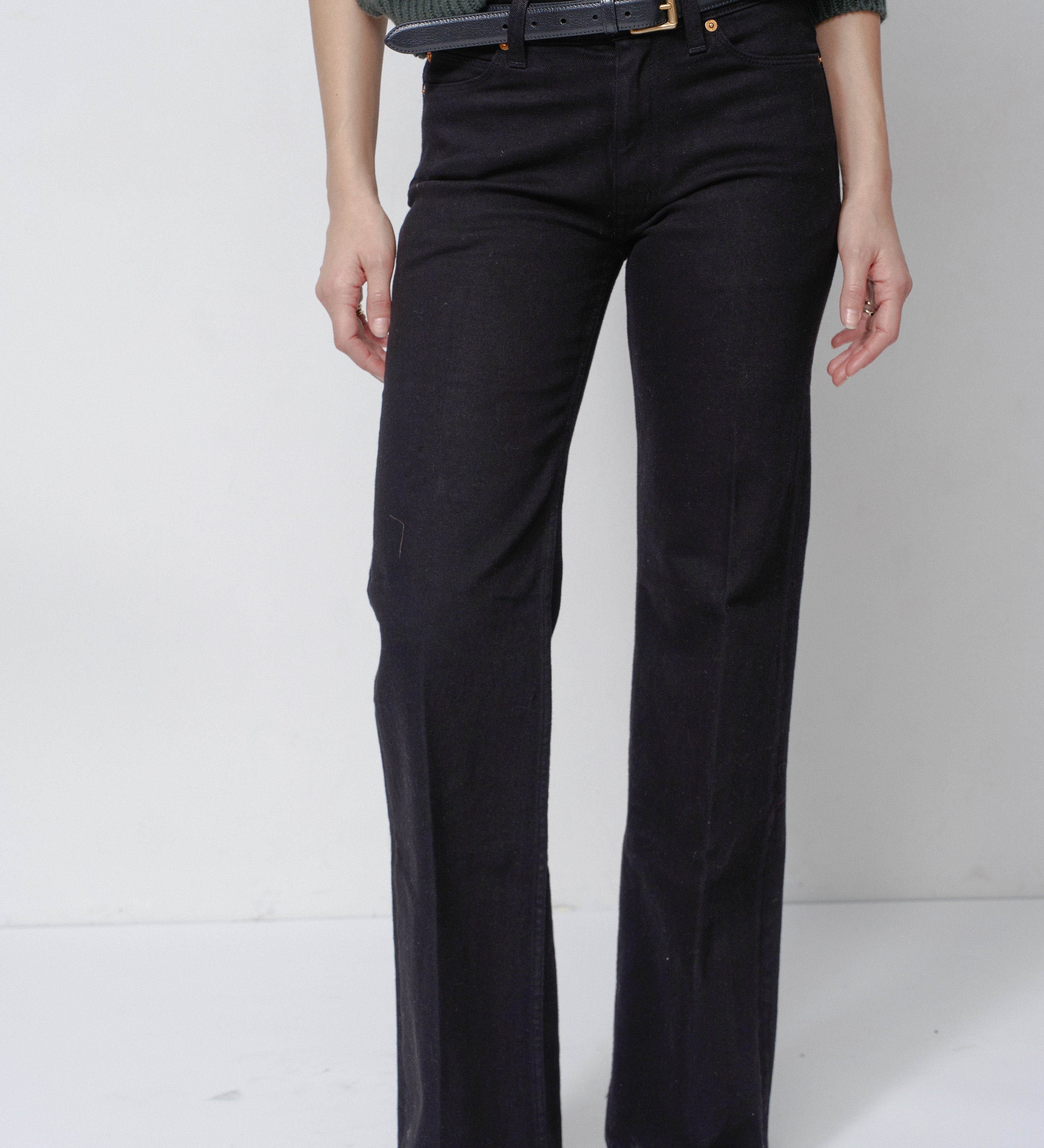 Jamie Haller - The Mid Rise Crease in Black