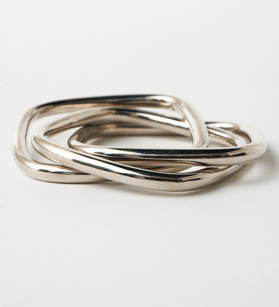 Jamie Haller - The Interlocking Bangle in Sterling Silver