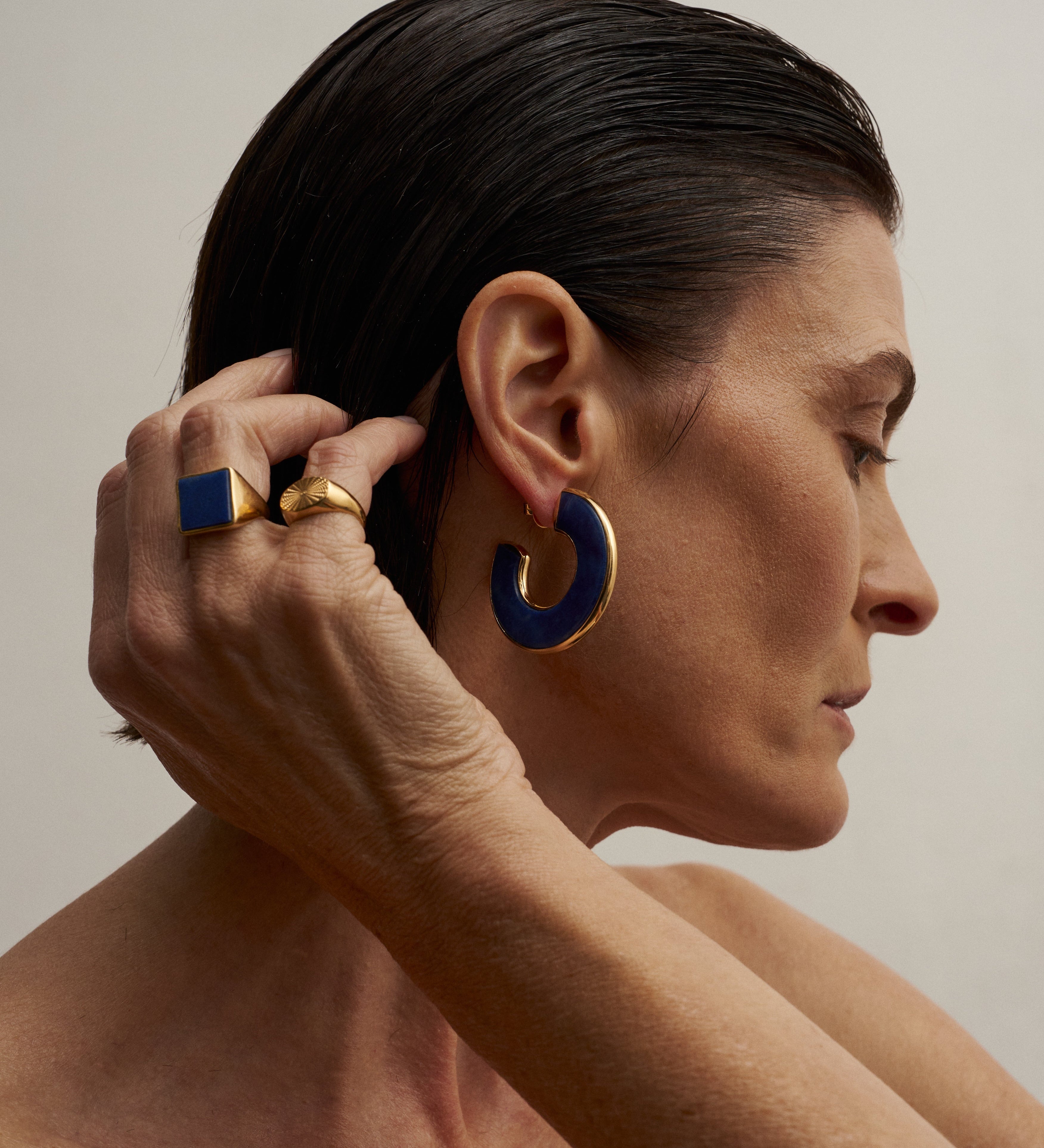 Jamie Haller - The Stone Hoop in Blue Aventurine