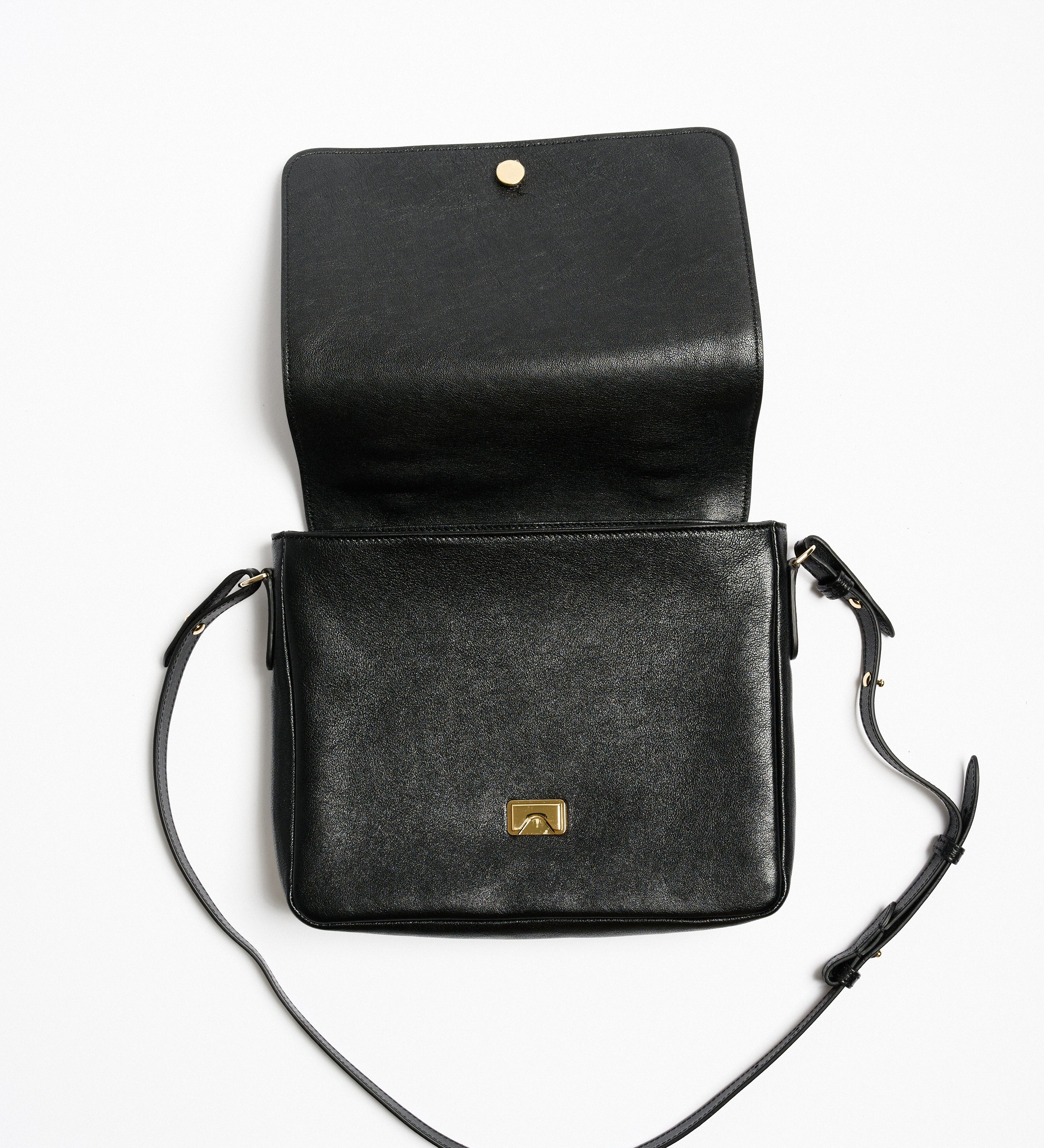 Jamie Haller - The Ledger in Black
