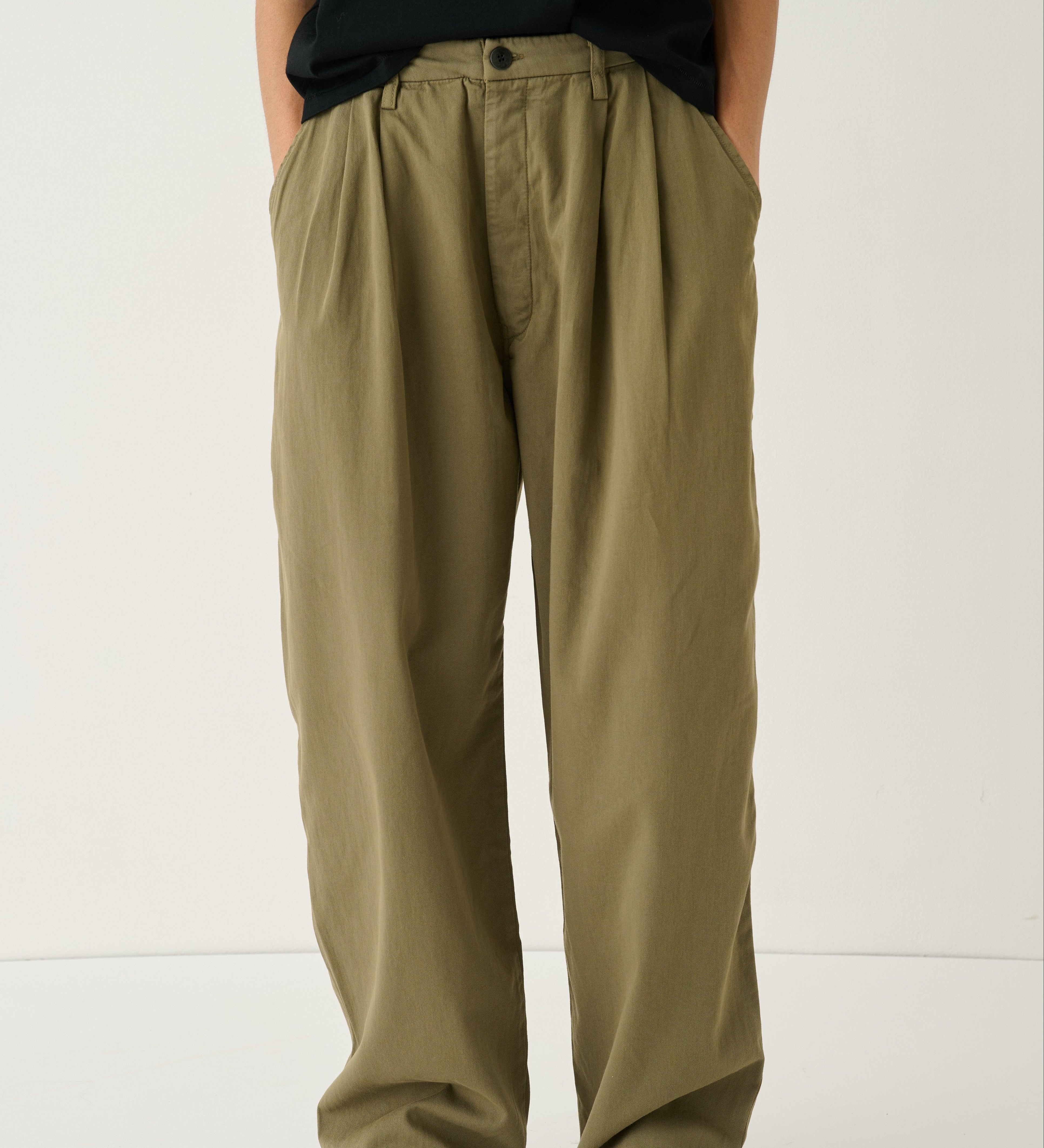 Jamie Haller - The Tapered Trouser in Loden