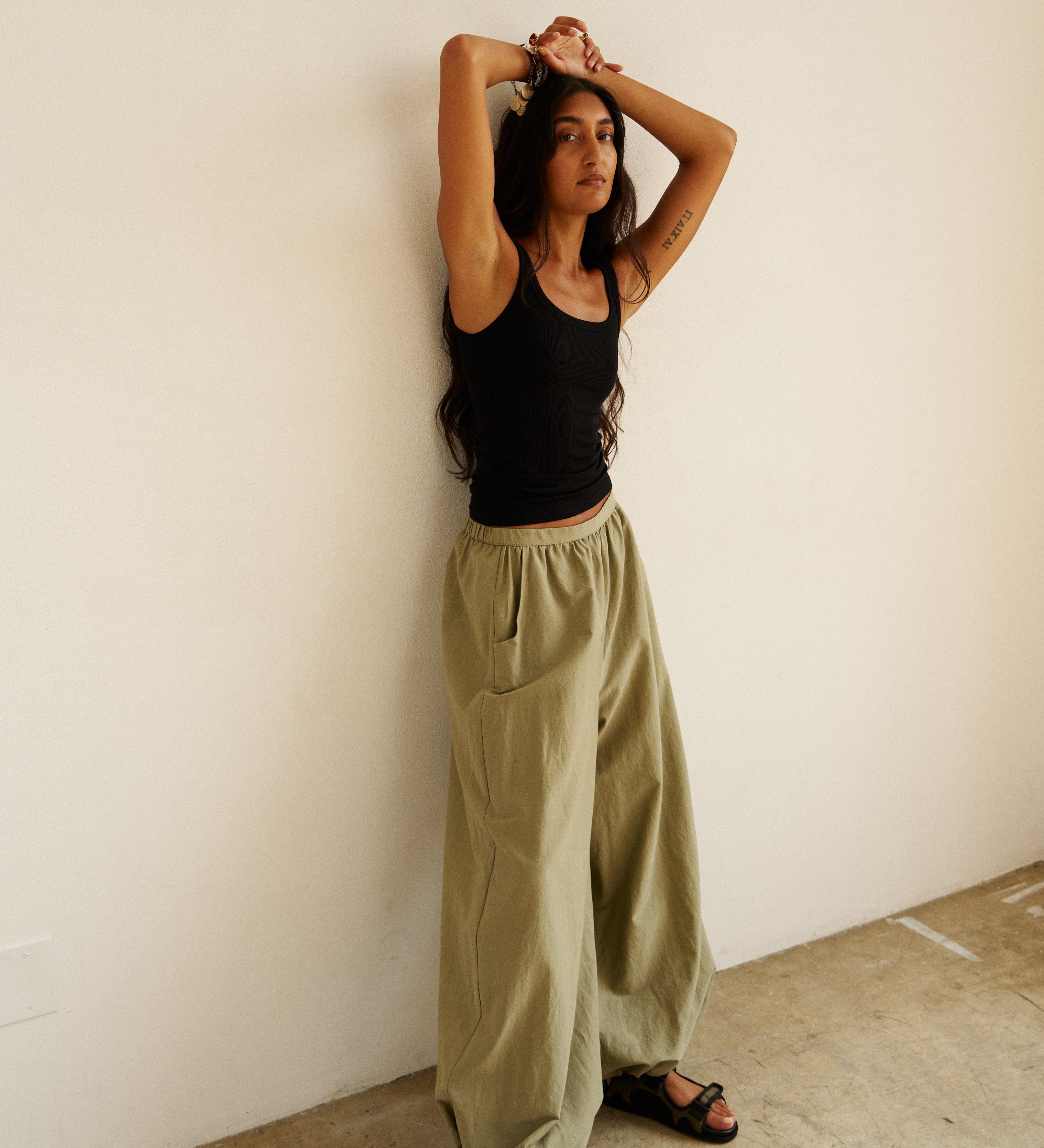 Jamie Haller - The Walking Sandal Sneaker in Olive