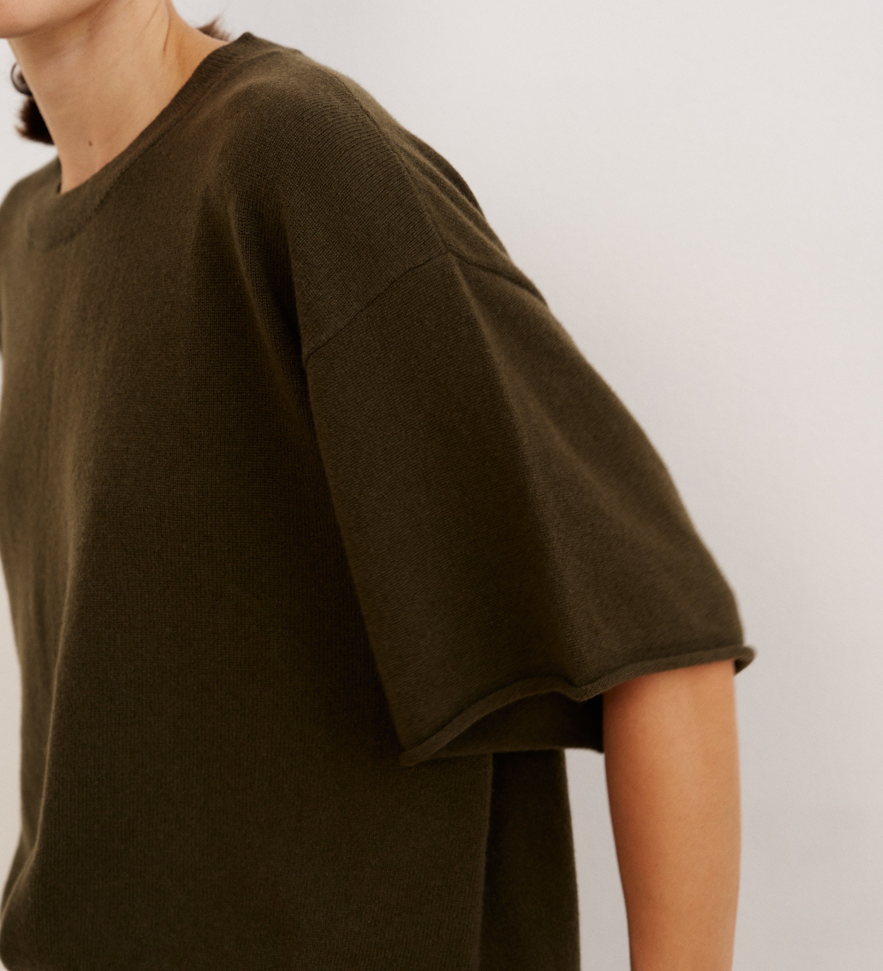 Jamie Haller - The Cashmere Tee in Loden