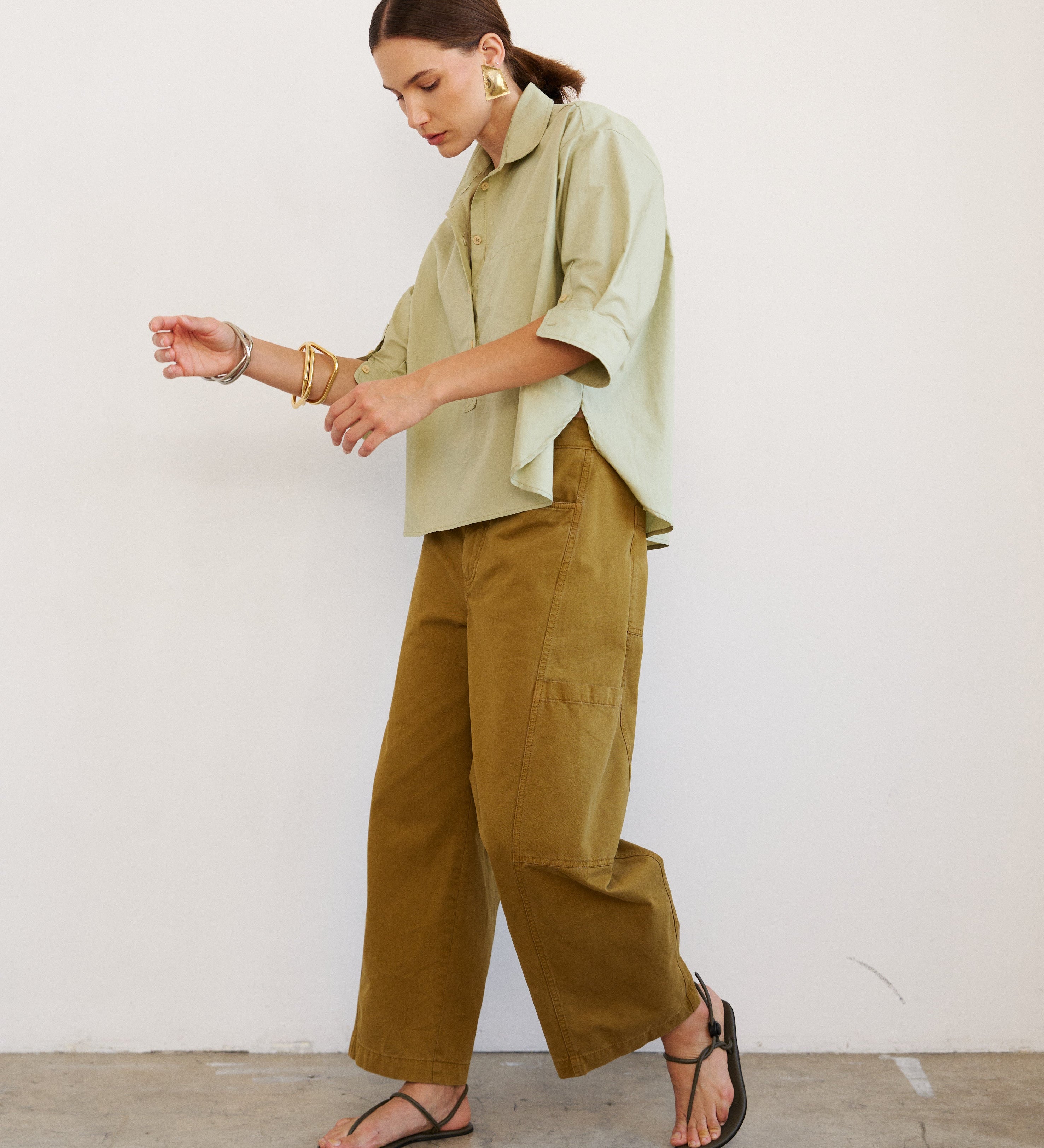 Jamie Haller - The String Theory in Olive