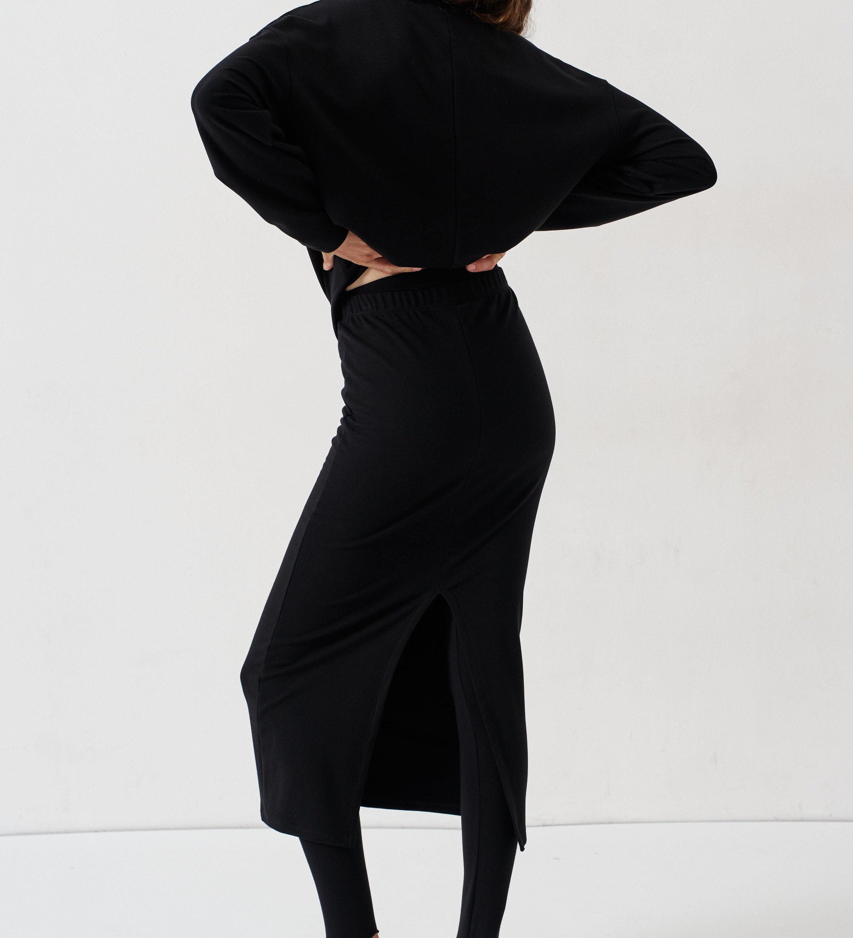 Jamie Haller - The Dolman Crew in Black