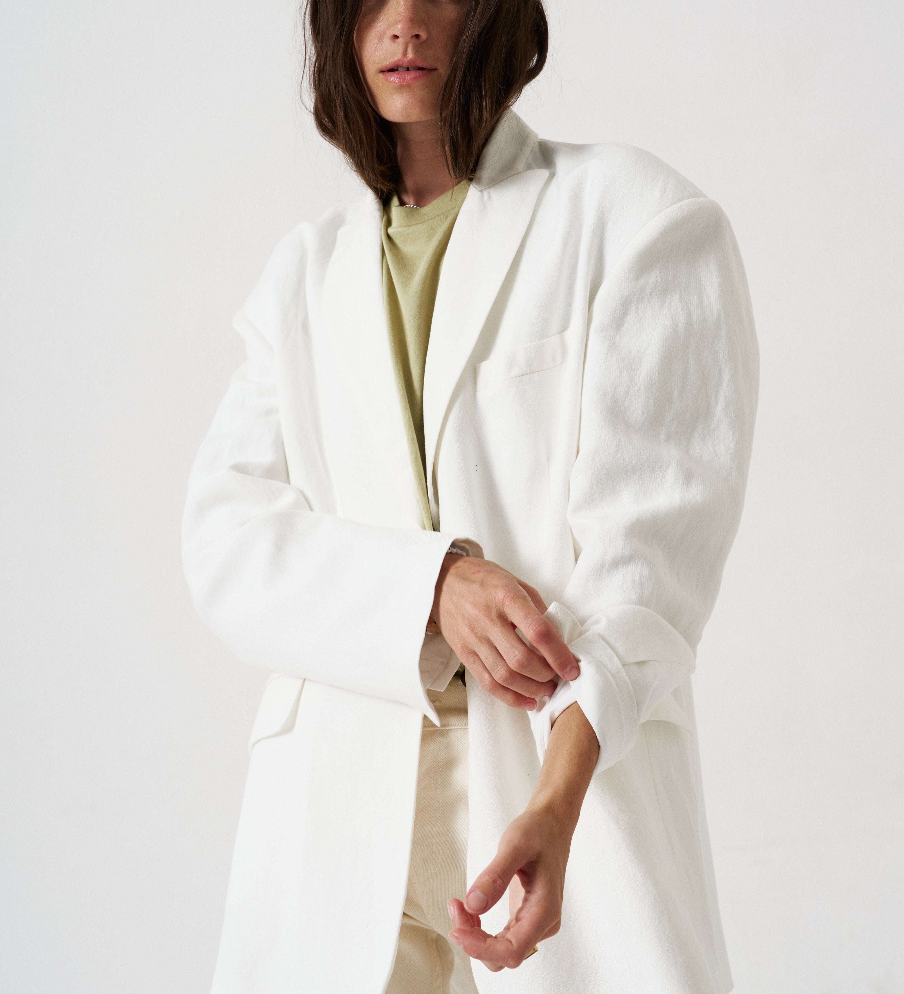 Jamie Haller - The Linen Oversized Blazer in White