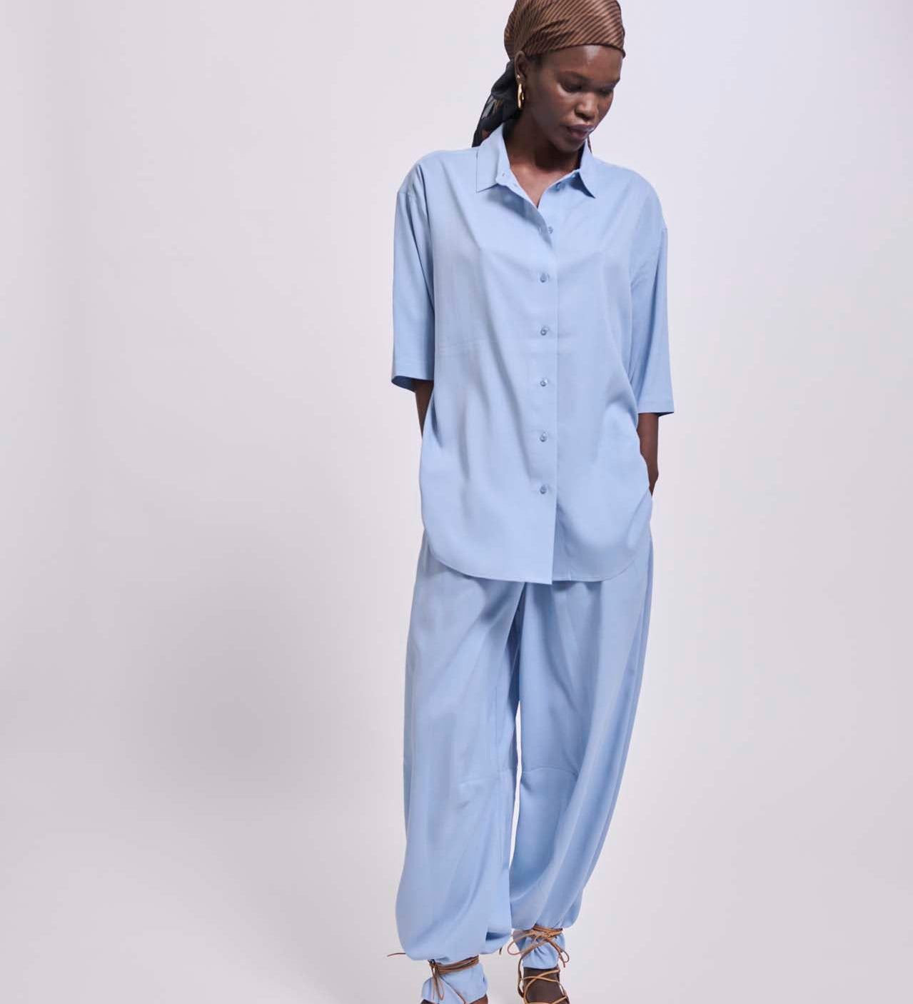 Jamie Haller - The Elbow Essential Shirt in Sky Blue