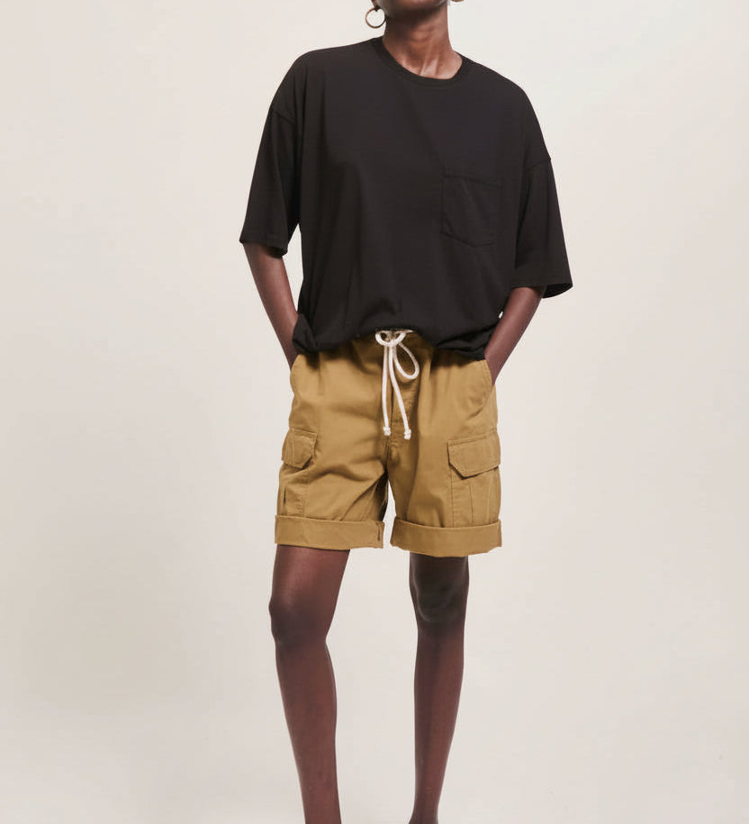 Jamie Haller - The Boxy Tee in Black