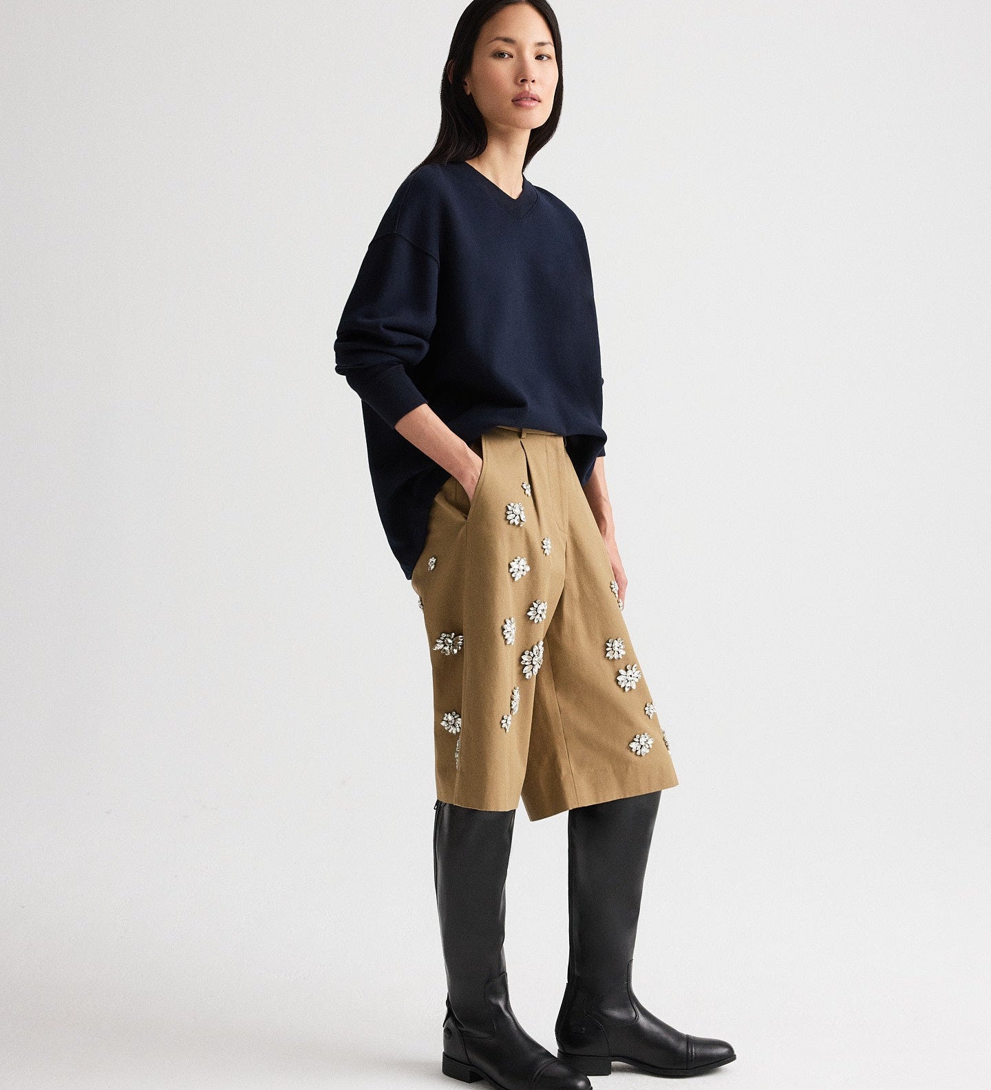 TWP - Relaxed V Neck Sweatshirt in Lightweight Sweatshirt