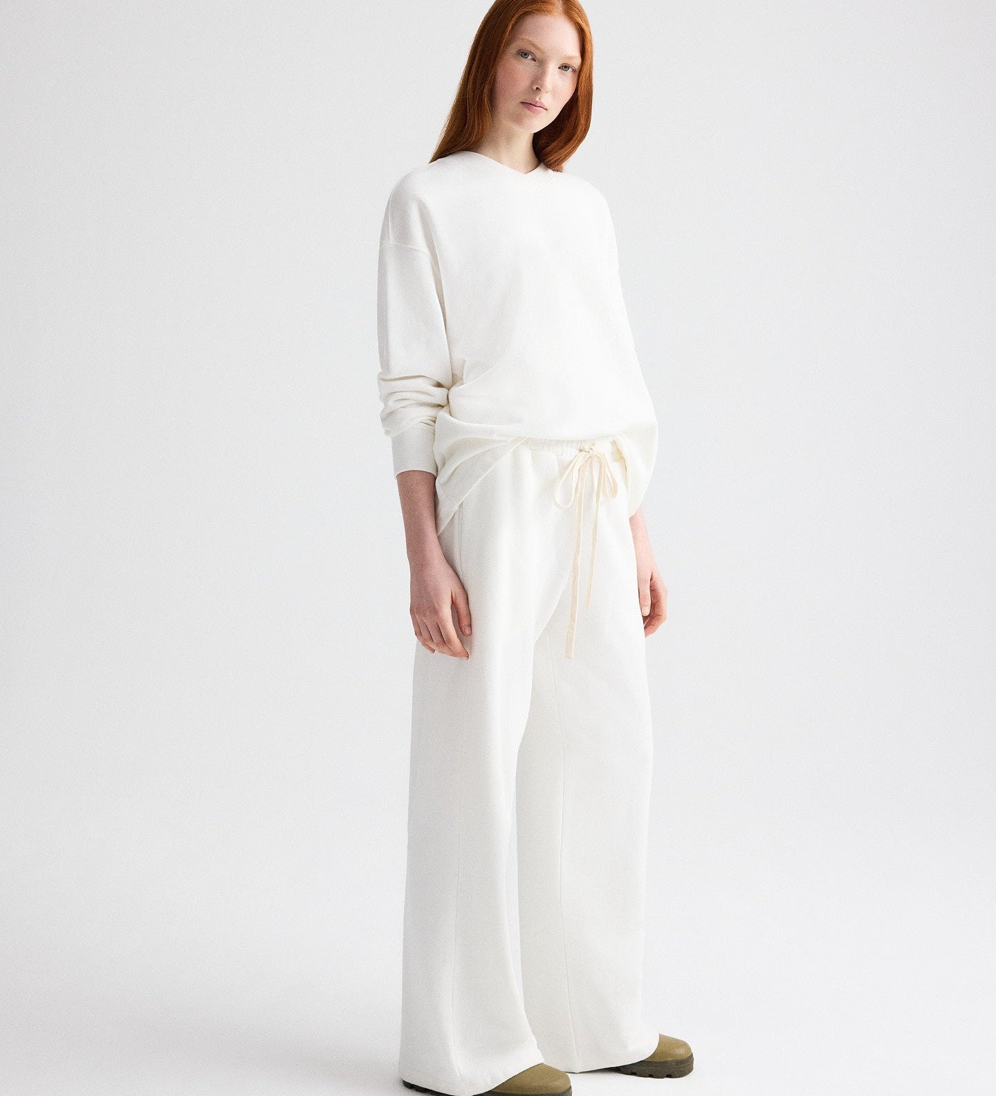 TWP - Relaxed V Neck Sweatshirt in Lightweight Sweatshirt