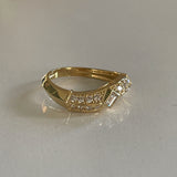Kinn - Franco Curved Ring Diamond