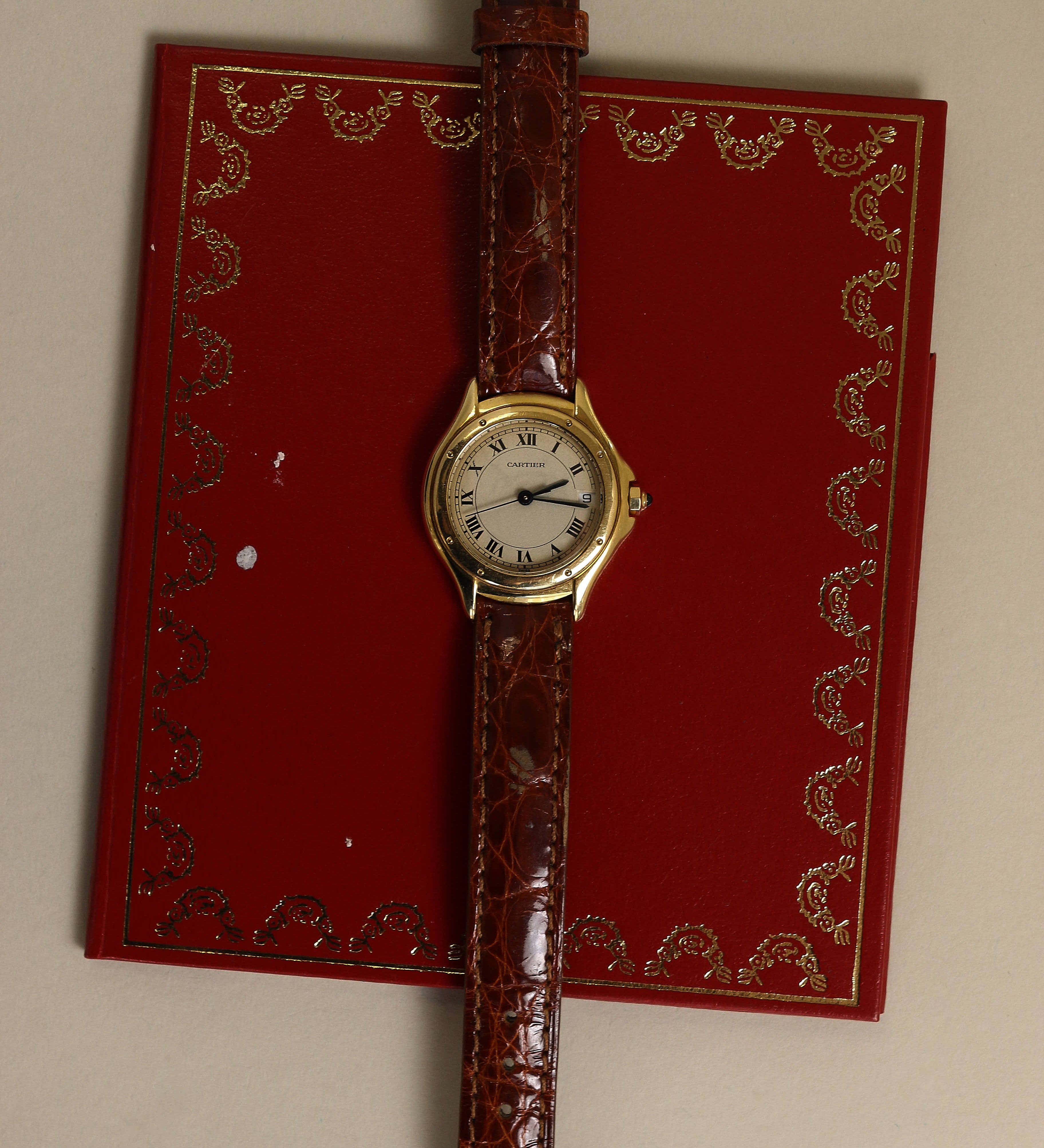 Kinn - VIntage Cartier Leather Watch
