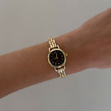 Kinn - Vintage Quartz Burgundy Face Watch