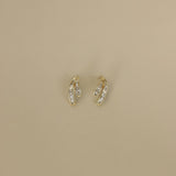 Kinn - Vintage 14k Baguette V Earrings