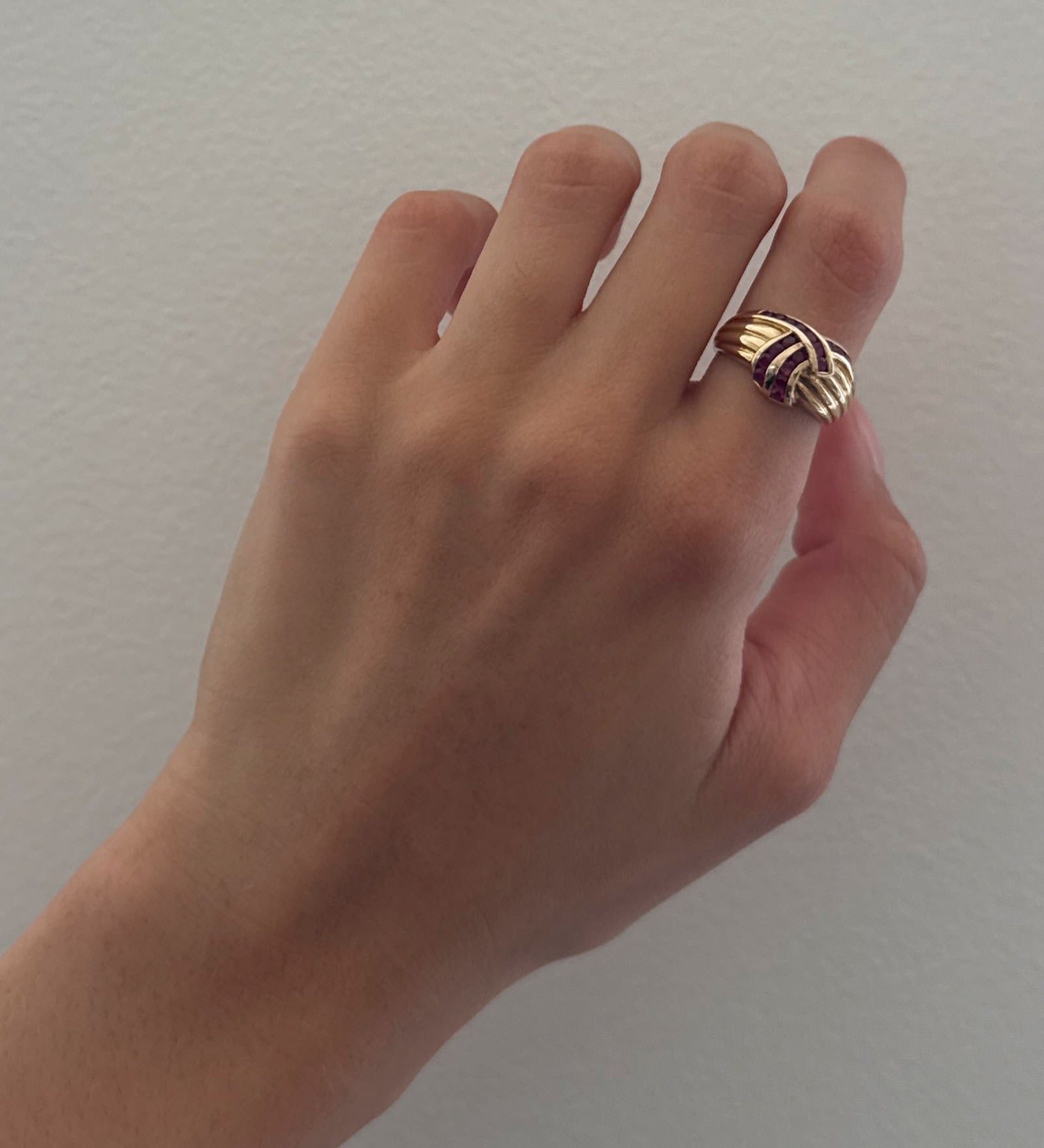 Kinn - Vintage 14k Pink Sapphire Ring