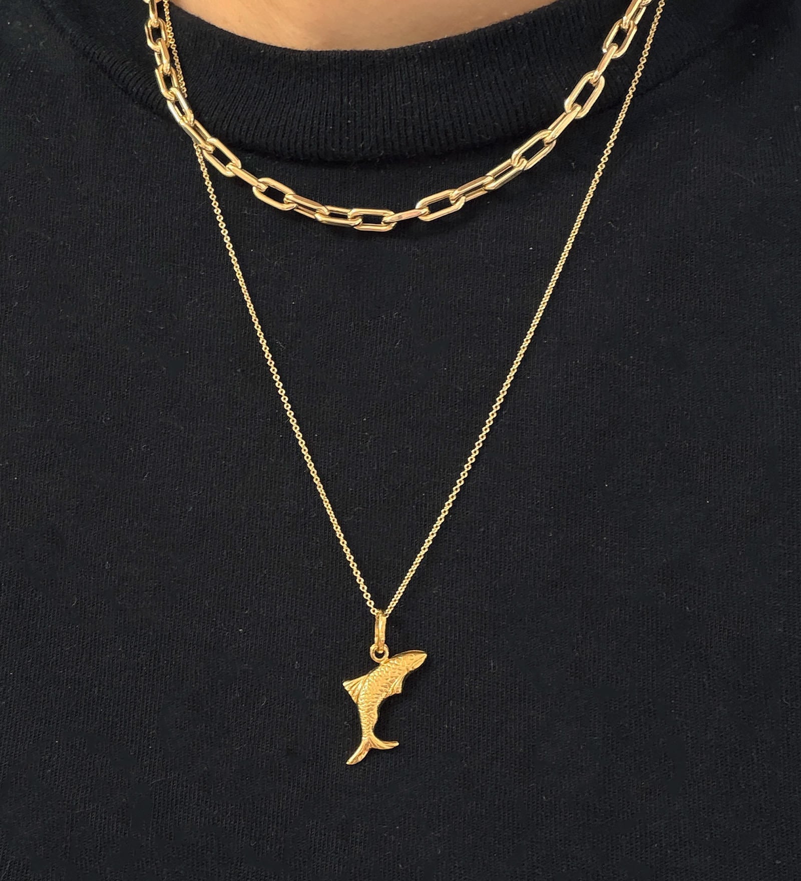 Kinn - Vintage 18k Fish Charm